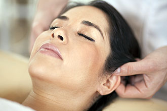 Массаж ушей и ушных раковин Массаж ушей